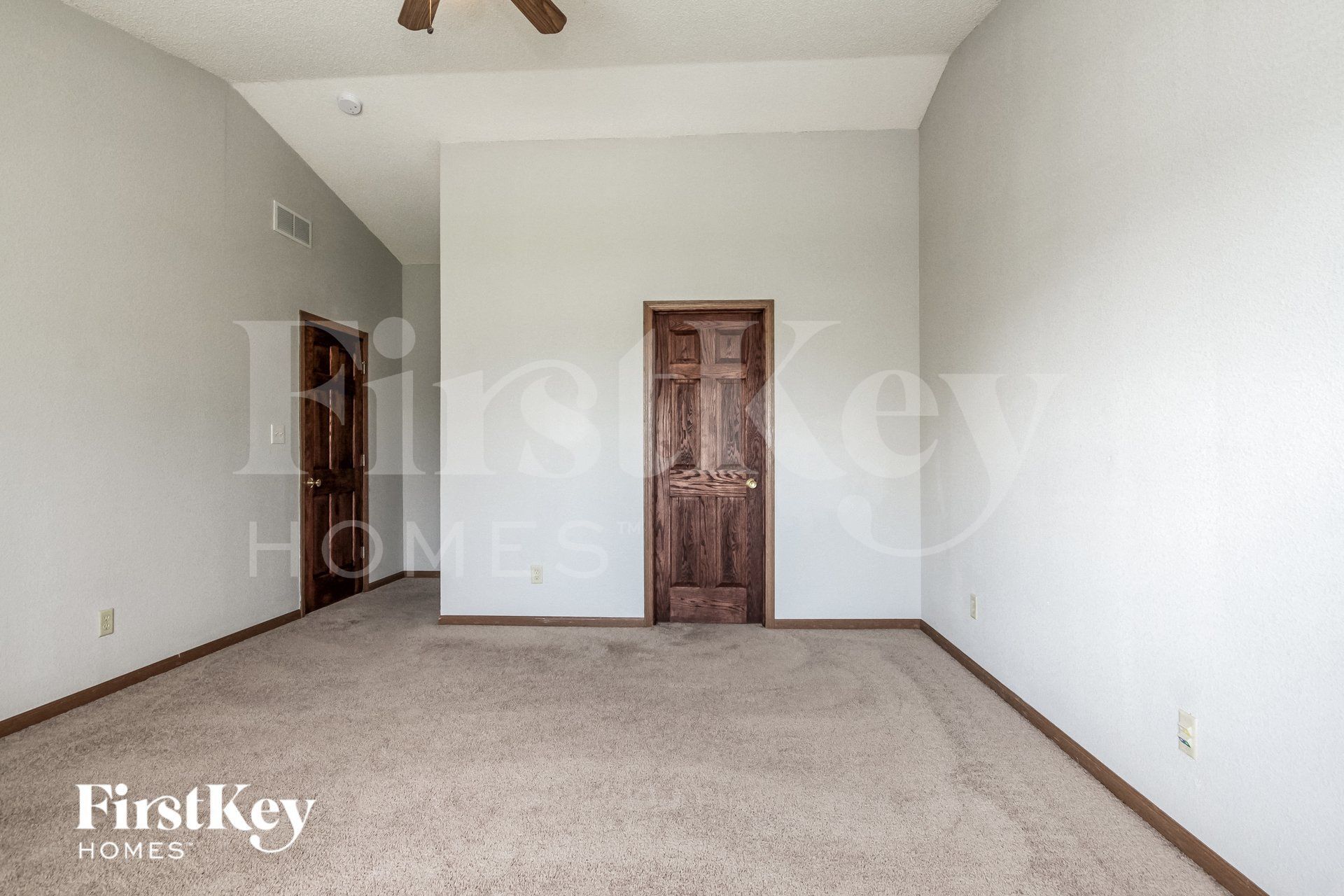 Building Photo - 1279 Blue Heron Ln