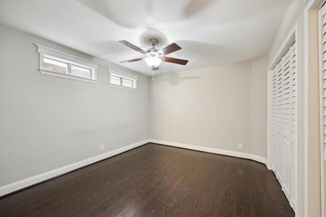Building Photo - 12625 Memorial Dr