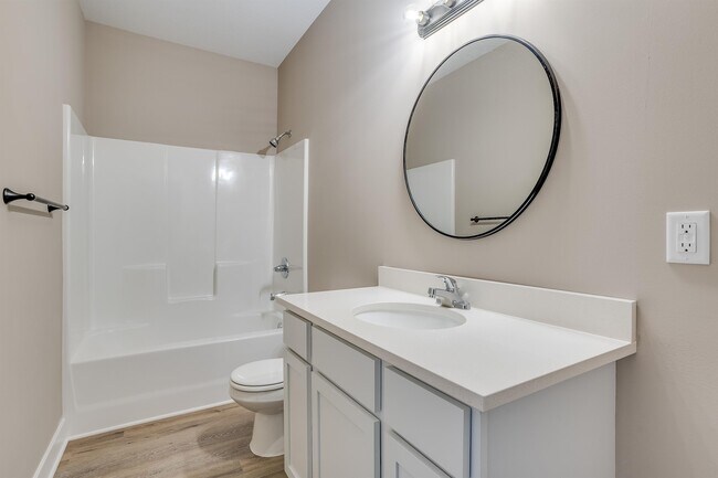 Building Photo - 1617 S Limuel St