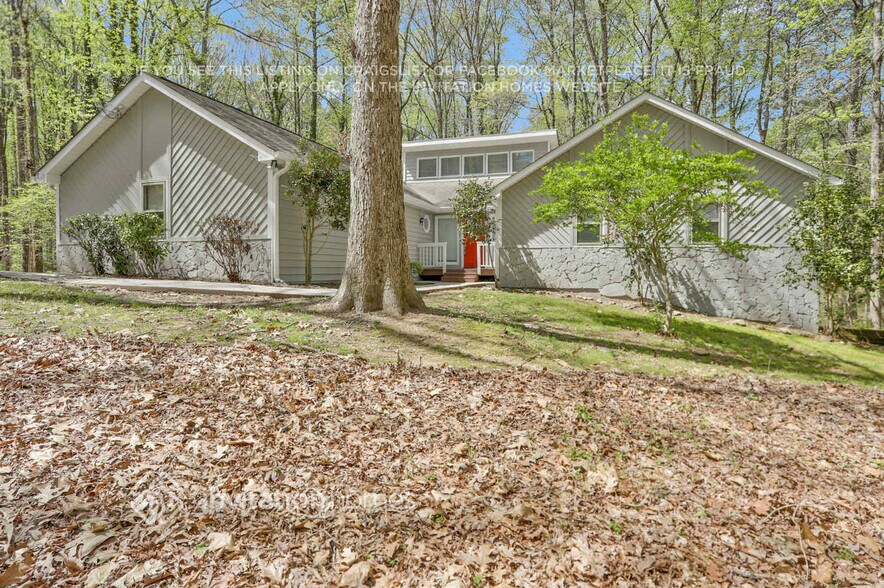 Building Photo - 431 Cricket Hill Trail
