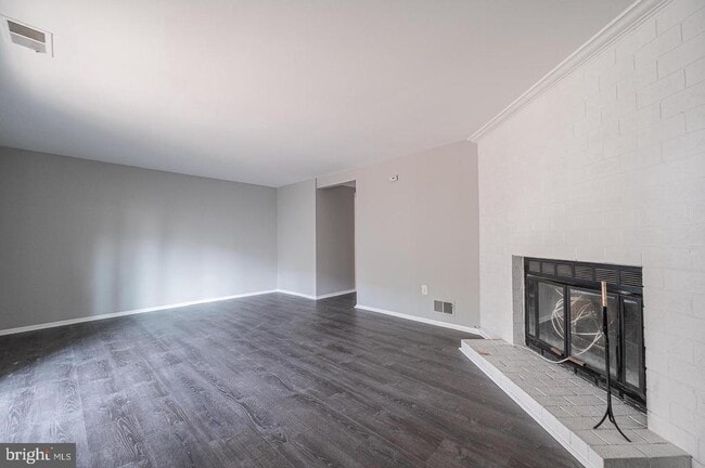 Building Photo - 10716 Cordage Walk