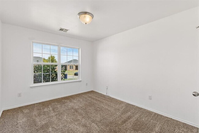 Building Photo - 11820 NW 130th St