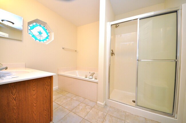 Building Photo - 131 Choctaw Dr