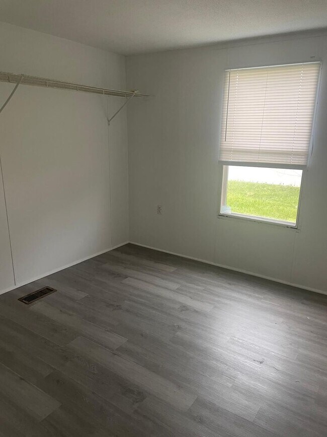 Building Photo - Pace Park