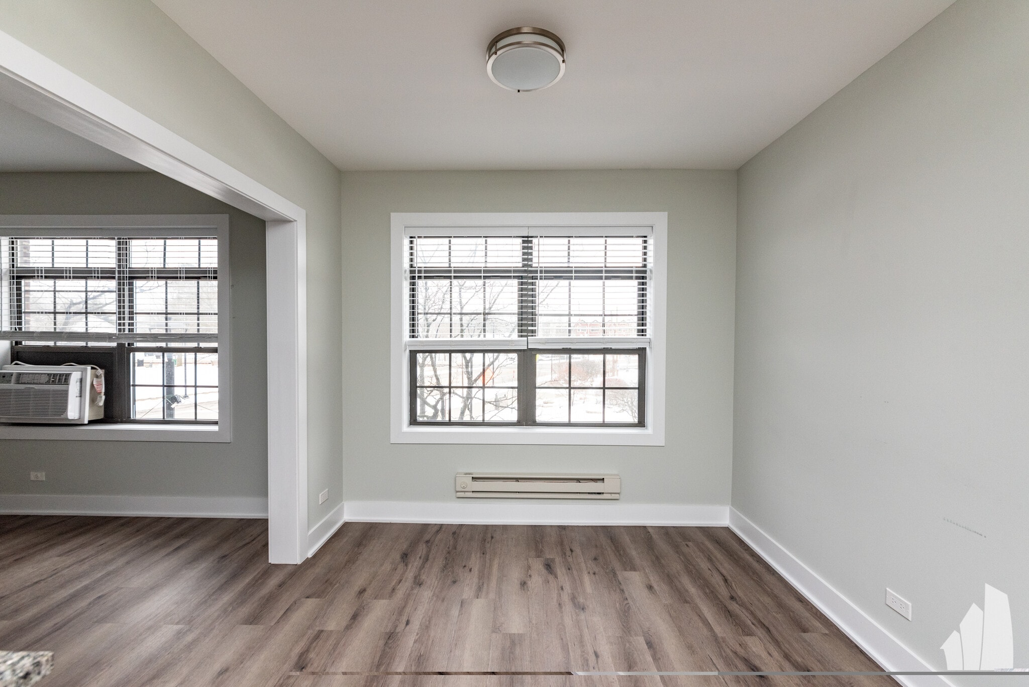 Building Photo - 485 Roger Williams Ave