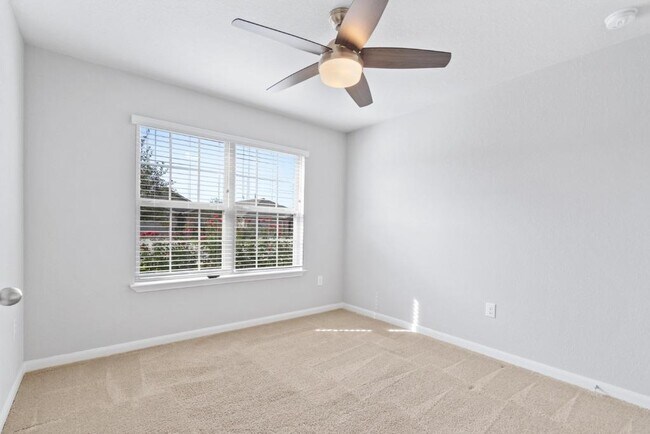 Building Photo - 2521 McCrae