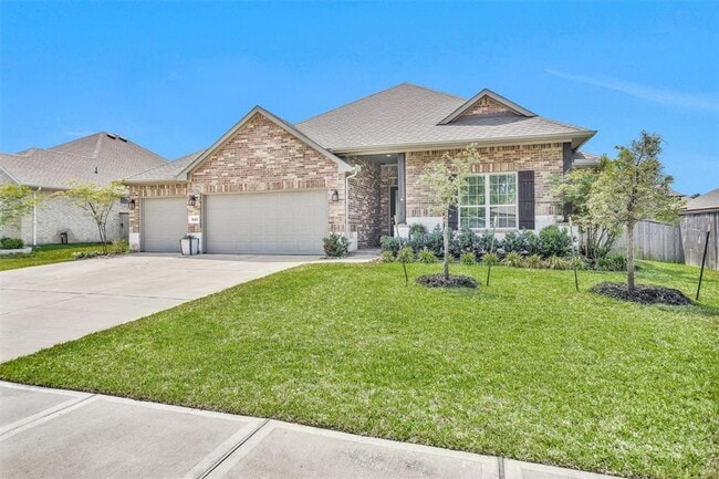 Building Photo - 31411 Raleigh Creek Dr