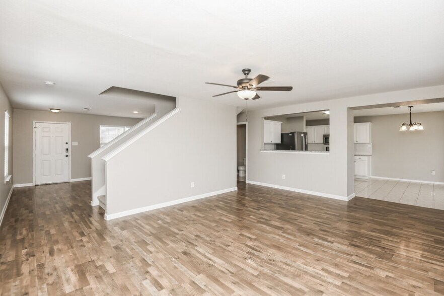 Building Photo - 14136 Black Gold Trail