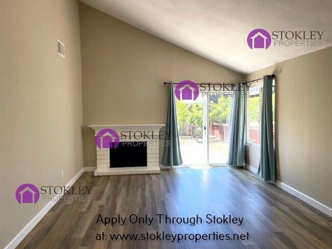 Building Photo - 717 Coral Ridge Cir