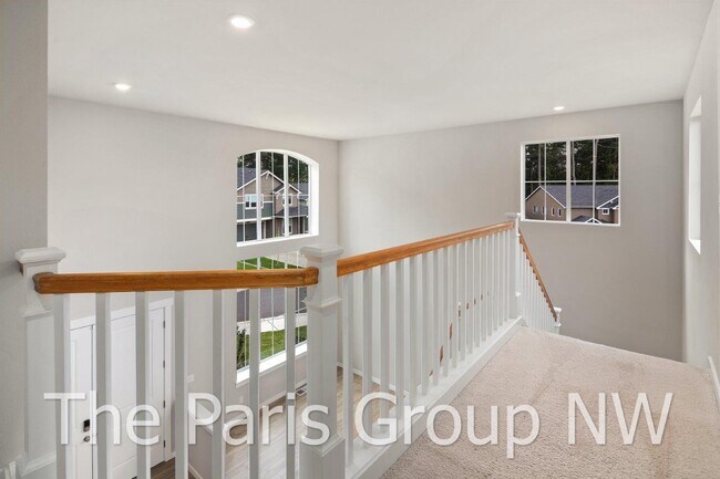 Building Photo - 2122 83rd Ave E