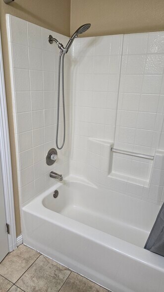 Building Photo - 11405 Affinity Ct