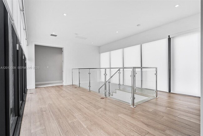 Building Photo - 16529 Botaniko Dr N