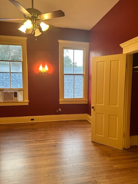 Bedroom 2 - 7800 Jeannette St