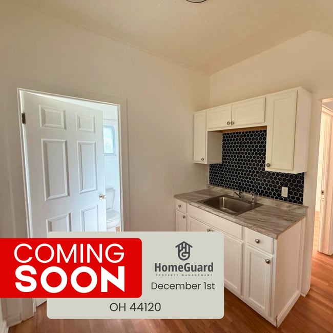 Building Photo - 2995 E 125th St