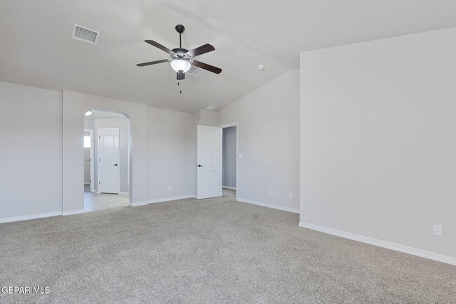 Building Photo - 363 Duskwood St