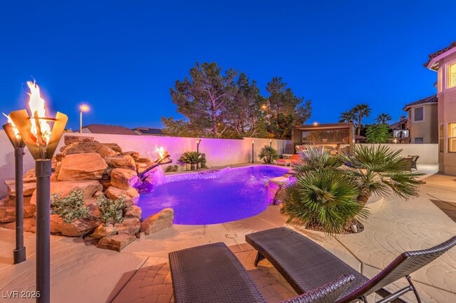 Building Photo - 11072 Pentland Downs St