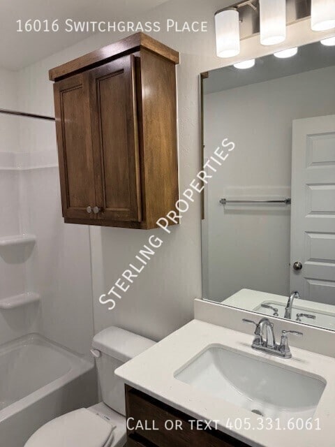 Building Photo - 16016 Switchgrass Pl