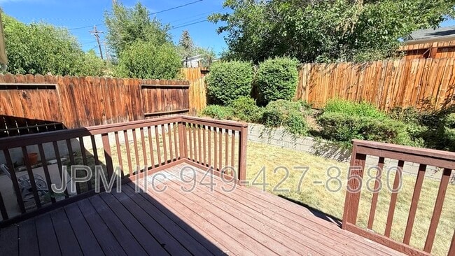 Building Photo - 2565 Van Buren Dr