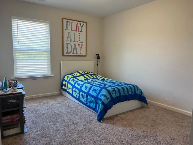 Building Photo - 133 Orkney Rd