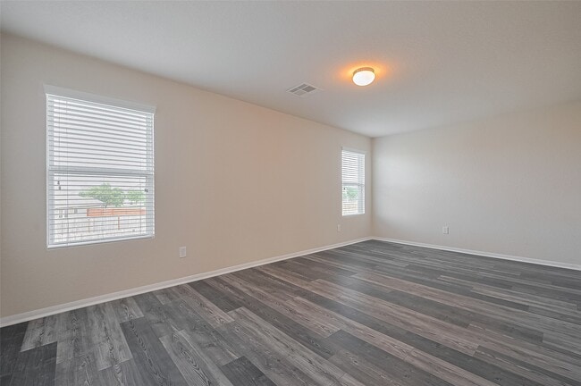 Building Photo - 2315 Zephyr Ln