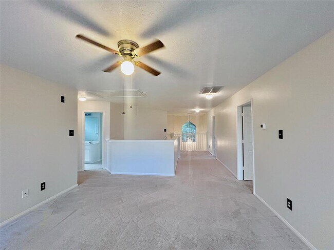 Building Photo - 2519 Silver Meadow Dr