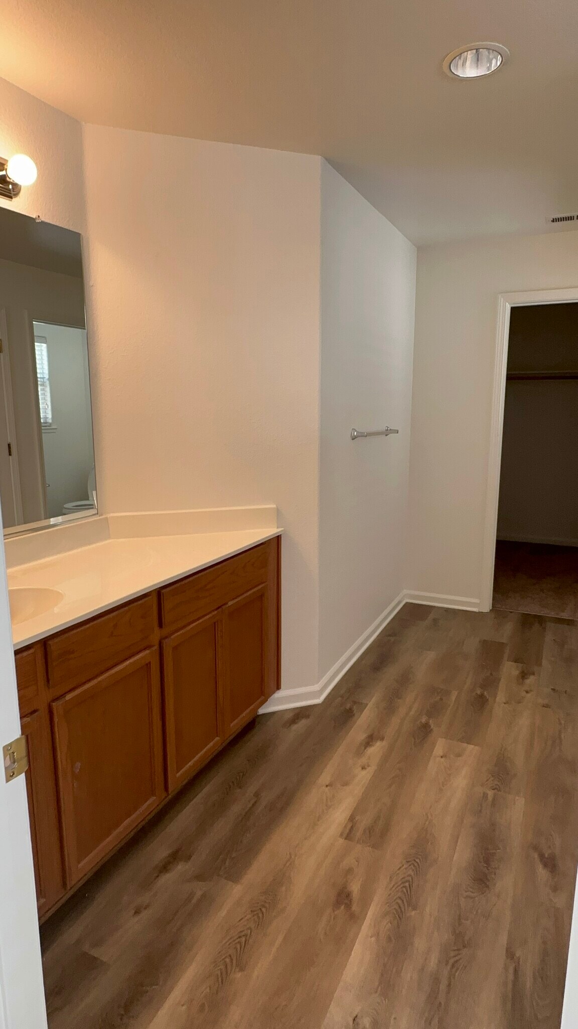 Building Photo - 2753 Whitney Dr