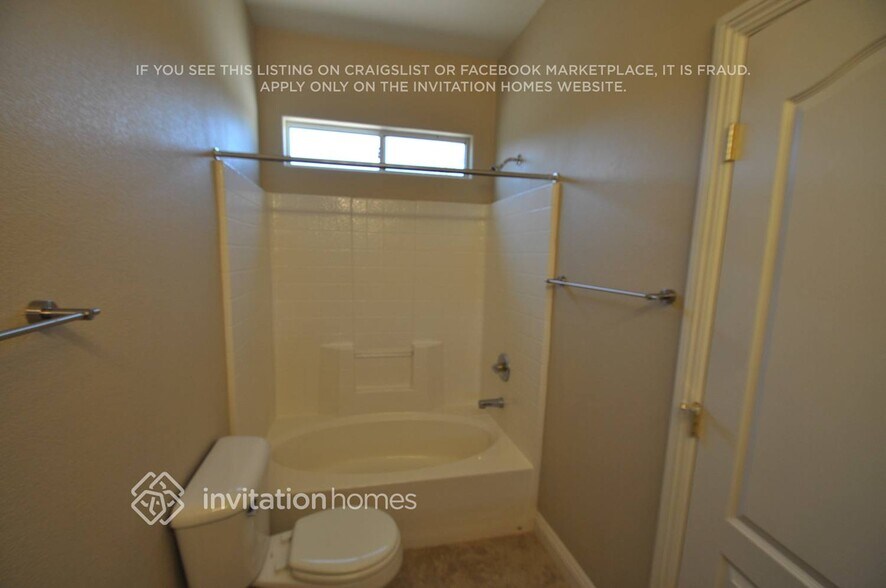 Building Photo - 9409 Illipah Creek St