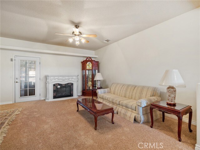 Building Photo - 14096 Branding Iron Dr