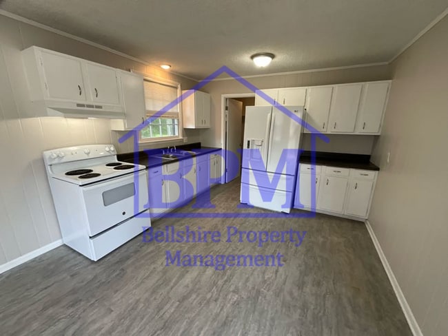 Building Photo - Spacious 3 Bed, 1 Bath Home in Springfield...