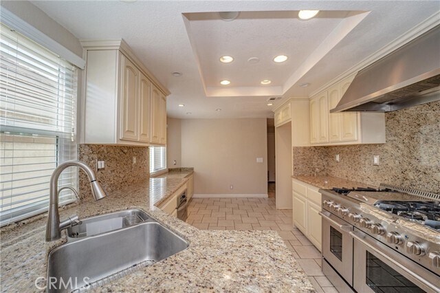 Building Photo - 11123 Woodview Dr