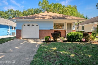 Building Photo - 24 Mt Matterhorn Ln