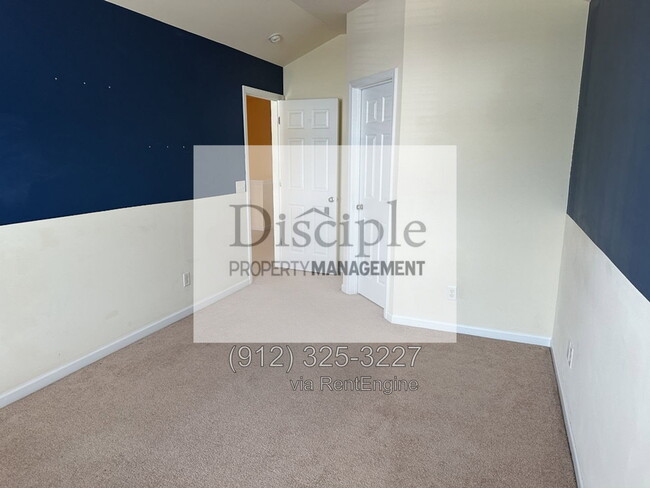 Building Photo - 169 Regency Cir