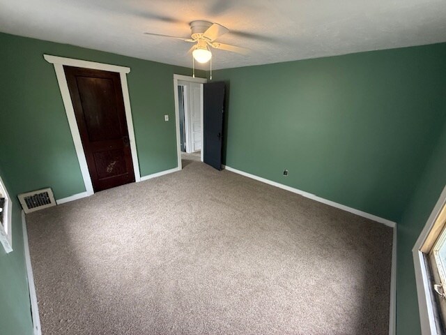 Building Photo - 1170 Lily St