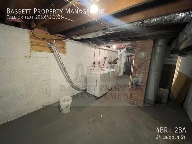 Building Photo - 24 Lincoln St