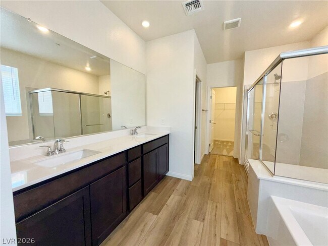 Building Photo - 728 Wild Highlands Ln
