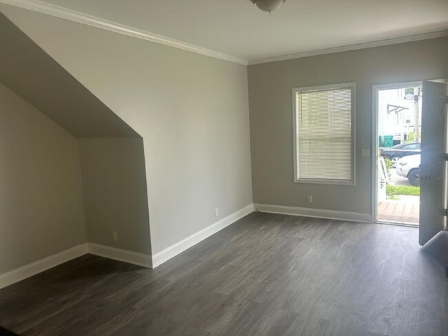 Building Photo - 12208 Prudie Cir
