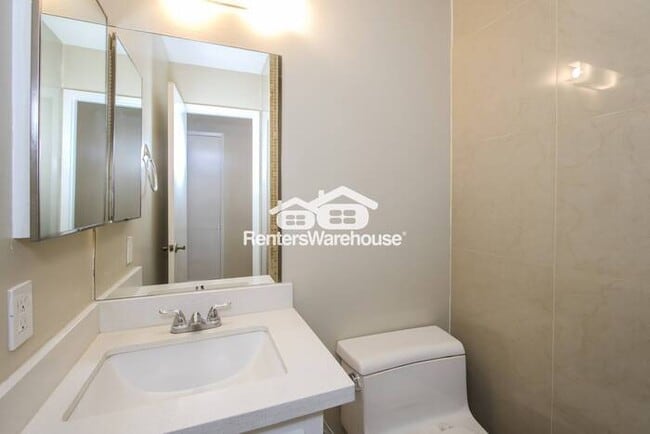 Building Photo - Renters Warehouse proudly presents a commu...