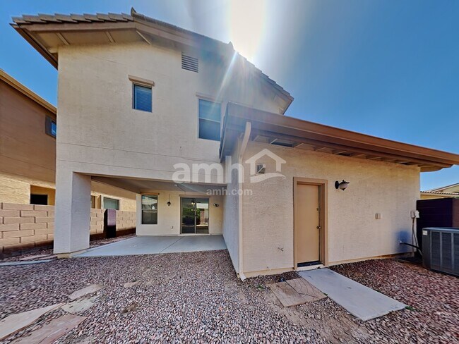 Building Photo - 14584 W Maui Ln