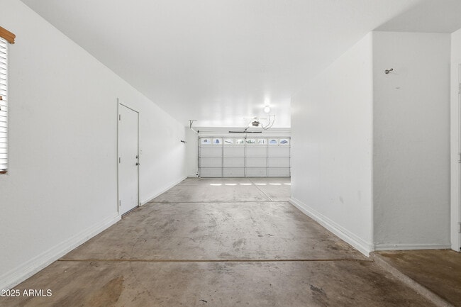 Building Photo - 3032 E Denim Trail