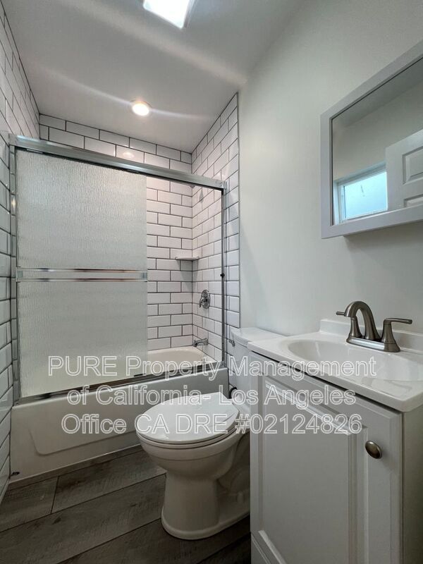 Building Photo - 4448 W 165th St