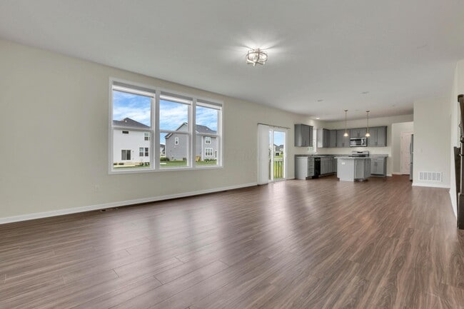 Building Photo - 241 Sunstone Ln