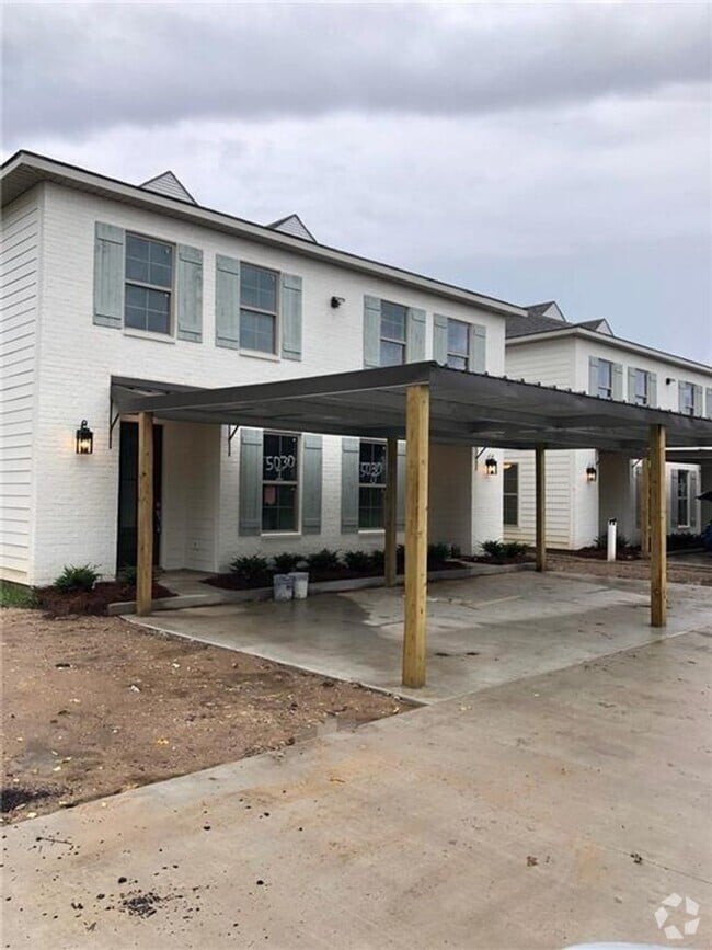 Building Photo - Brand New Townhome for Lease