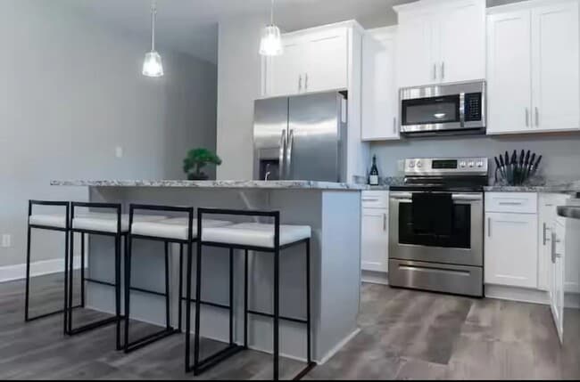 Building Photo - 929 Beaver Creek Way