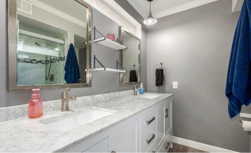 Building Photo - 839 W Posada Ave