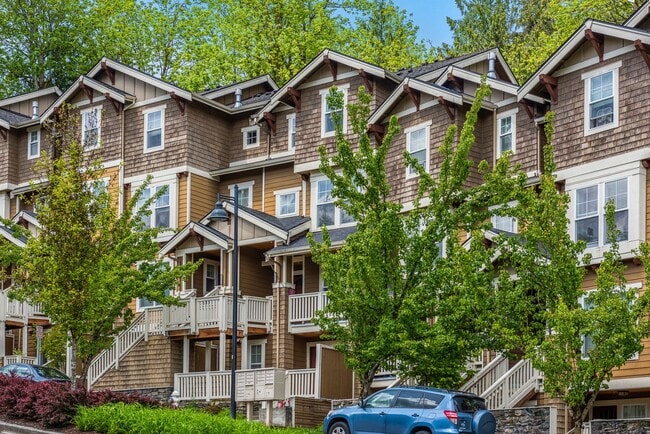 Building Photo - 2070 NW Talus Dr
