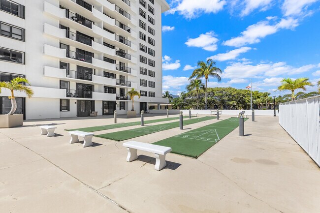 Building Photo - 1208 Marine 901 Way