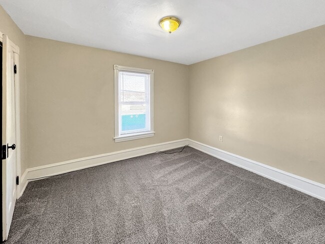 Building Photo - 1312-1314 Dewey Ave