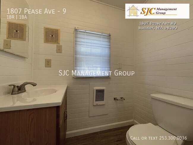 Building Photo - 1807 Pease Ave