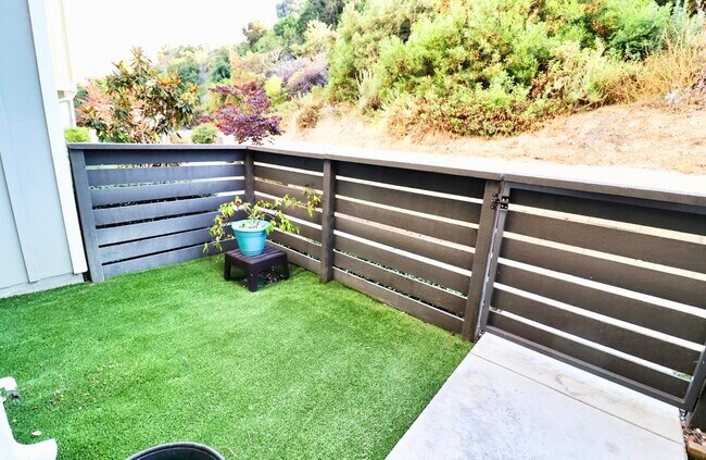 Building Photo - 1110 Makena Way