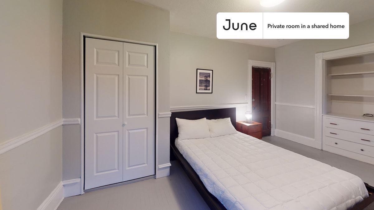Building Photo - Room in Shared 4 bed/2 bath home